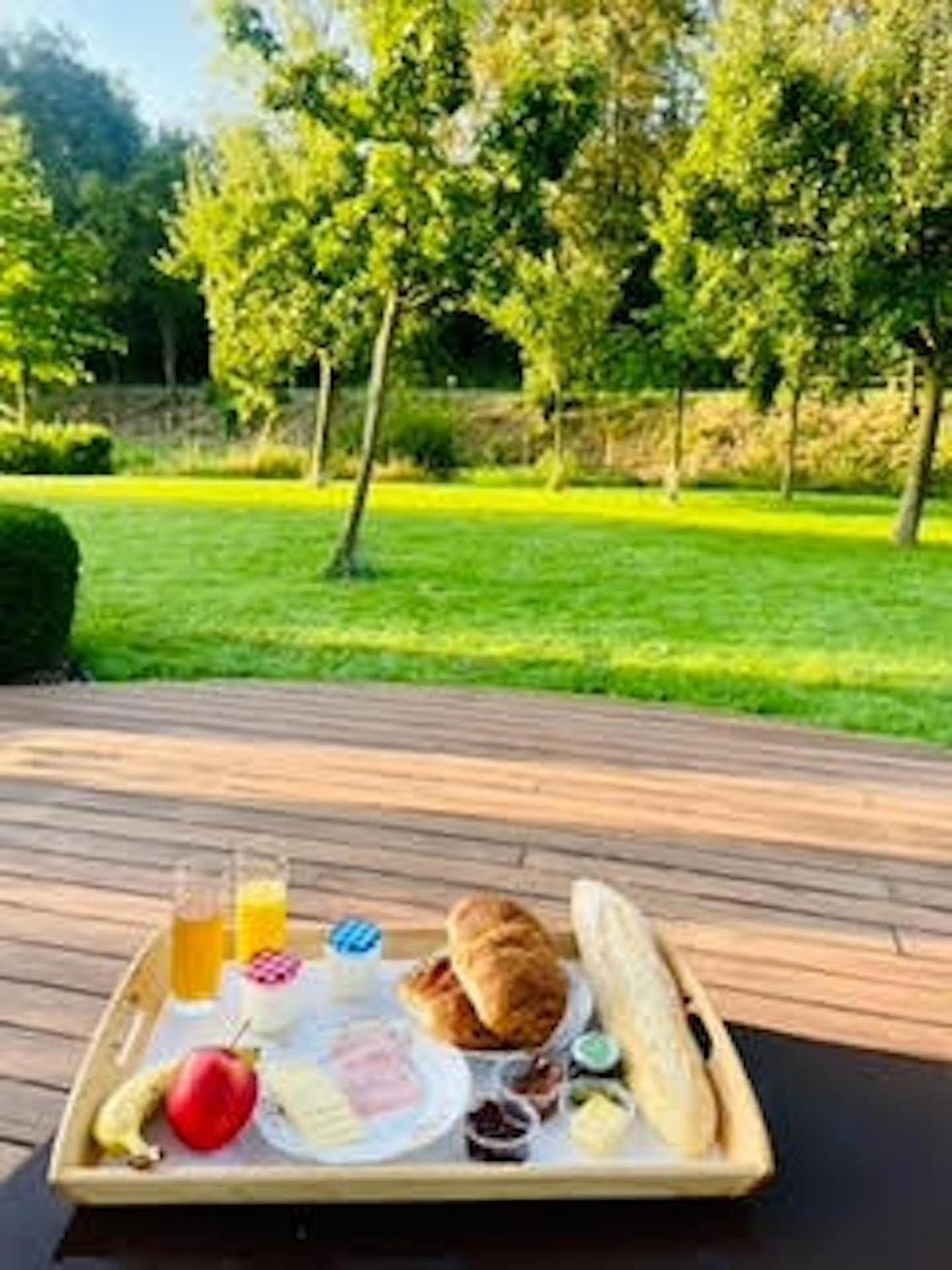 La Bel Echappee Bed & Breakfast Aubel Eksteriør bilde